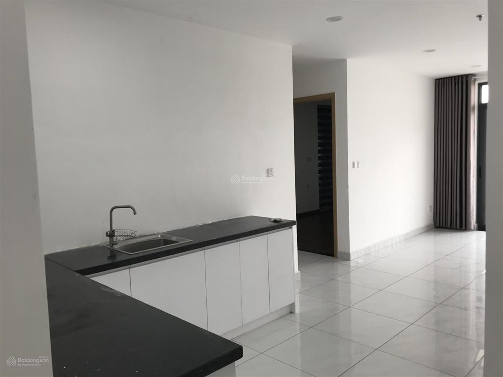 Bán căn hộ 2 phòng ngủ 2 wc ngay làng đại học  dễ cho thuê  đối diện ga metro và bx miền đông