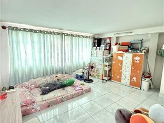 Nhà nở hậu hẻn xe hơi kinh doanh đồng nai q. 10  5 tầng 3 phòng ngủ  7.2 tỷ