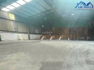 Cho thuê nhà xưởng 1300m2 giá chỉ 28 triệu/tháng trảng dài, đồng nai   0931 760 ***