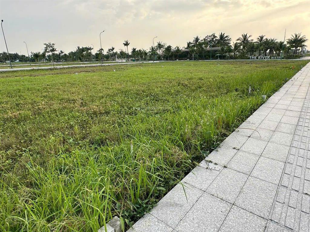 Bán đất nền 108m2 chính chủ tại thủ thừa, tây ninh