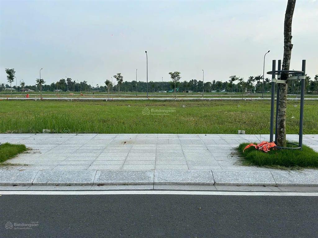 Bán đất nền 108m2 chính chủ tại thủ thừa, tây ninh