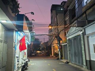 Nhà tân bình sát mặt tiền chỉ 15m ra đường lớn 4 tầng giá cực hời giá cực hiếm 3tỷ7 tl