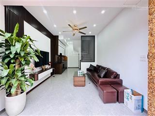 Bán nhà đẹp 45m2. 4 tầng mt 3.8m giá 7.95 tỷ đủ công năng trung tâm đống đa gần phố. nhiều tiện ích