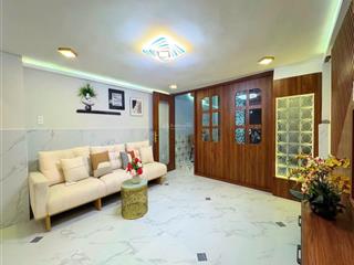 Hậu giang quận 6 4tầng lung linh, 42m2 chỉ 6.75đ, công năng đầy đủ, tặng nội thất xịn, hẻm 5m