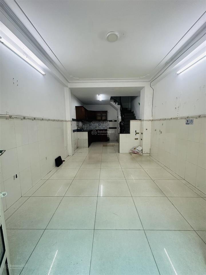 Quận 10 33m2 8.3tỷ, hẻm ô tô kinh doanh thông tứ phía, sát đường 3/2, đã giảm chào sâu