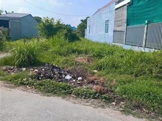 Bán gấp 750tr lô đất 240m2 trảng bàng thổ cư shr  mặt tiền 8,5m nhựa