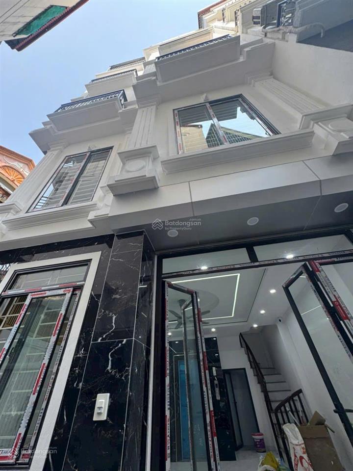 Cần bán nhà mới 100% phố lê lợi  hà trì mặt tiền rộng 5.82m  thang máy xịn  10m ra đường lớn