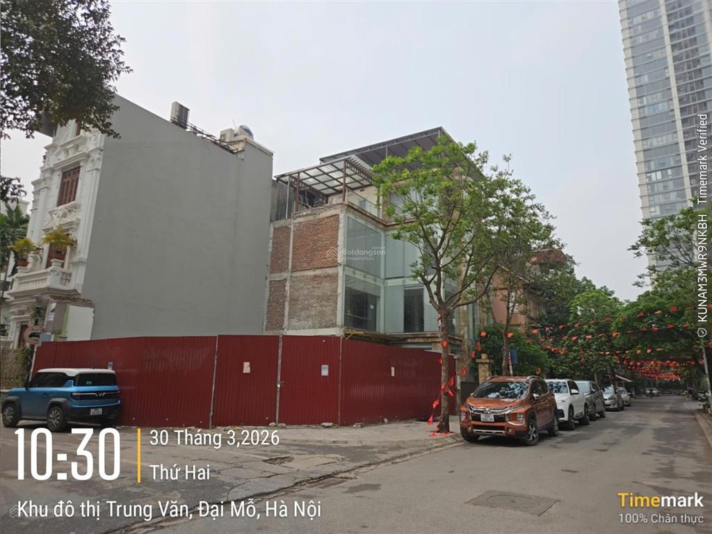 Cần bán gấp 123.5m2 đất biệt thự lô góc khu đô thị trung văn đường rộng thông thoáng