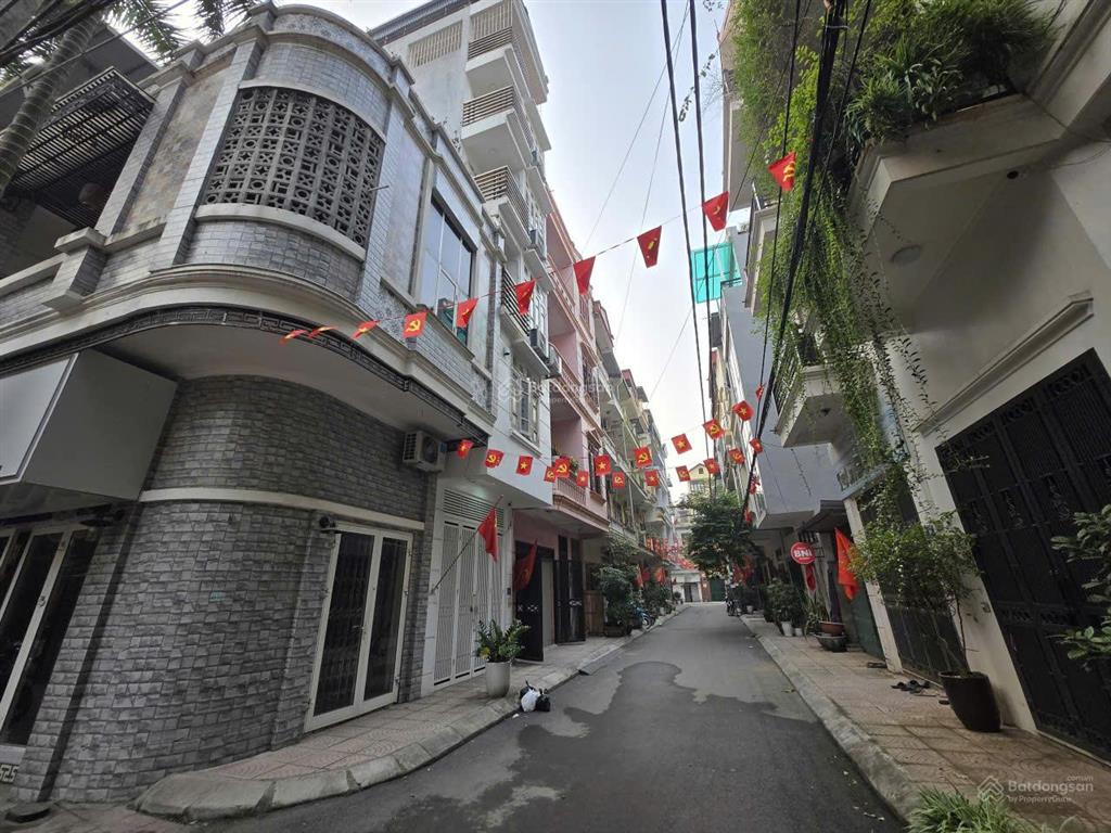 Cần bán gấp nhà ngõ 332 đường hoàng công chất 60m2 lô góc 3 thoáng, phân lô oto tránh giá 13.9 tỷ