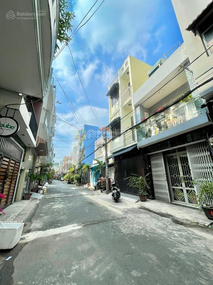 Bán nhà 64m2 trần huy liệu  trung tâm phú nhuận. xây 1 trệt 2 lầu, hẻm 5m hơn. giá chỉ 3 tỷ 400