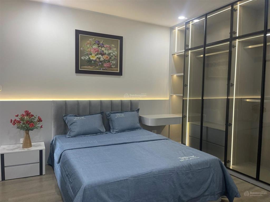 Bán căn hộ viện chiến lược dt 128,6m2 nhà 3 ngủ vào ở ngay. giá 9,8 tỷ