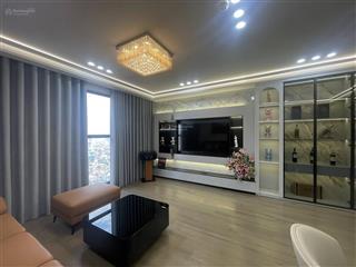 Bán căn hộ viện chiến lược dt 128,6m2 nhà 3 ngủ vào ở ngay. giá 9,8 tỷ