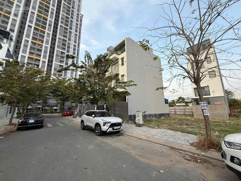 Hot! bán đất nền dự án q7 saigon riverside vị trí đẹp, đối diện công viên