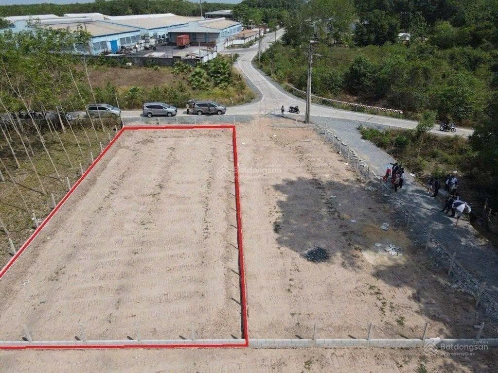 Chính chủ gửi bán lại mảnh vườn 1000m2 (có 100m2 thổ cư) thái mỹ  đường nhựa 8m dân cư đông