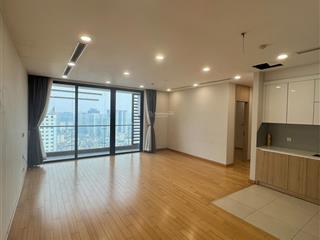 Cần bán căn 3 ngủ the zei, 108m2 đồ cơ bản, view pháo hoa giá 12.2 tỷ có tl
