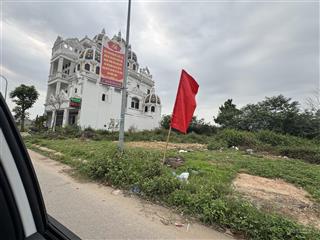 Bán nhanh lô đất thuộc làn 2 đường tỉnh 295 dt 220m mặt tiền rộng 12,5 m cực đẹp, kinh doanh