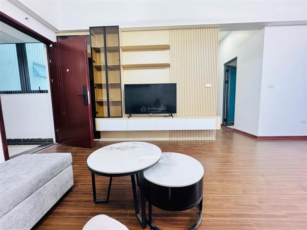 Hơn 6 tỷ. bán chung cư xuân đỉnh  ngoại giao đoàn. 2 phòng ngủ 2 wc. đang mở đường, tăng giá mạnh