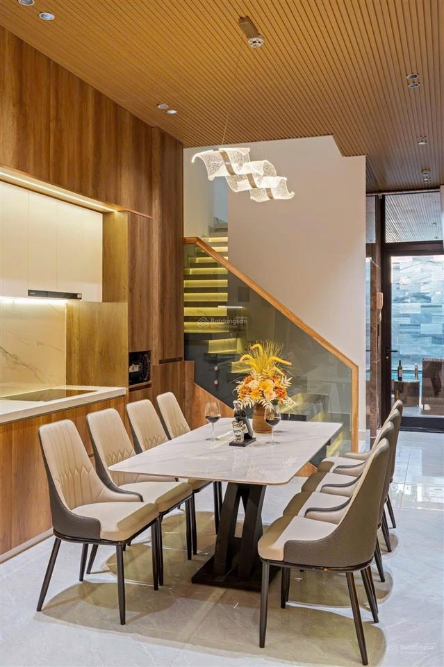 Bán villa sơn trà full nội thất dòng tiền sẵn cho thuê ổn chỉ nhỉnh 18 tỷ dòng tiền 120  150 tr