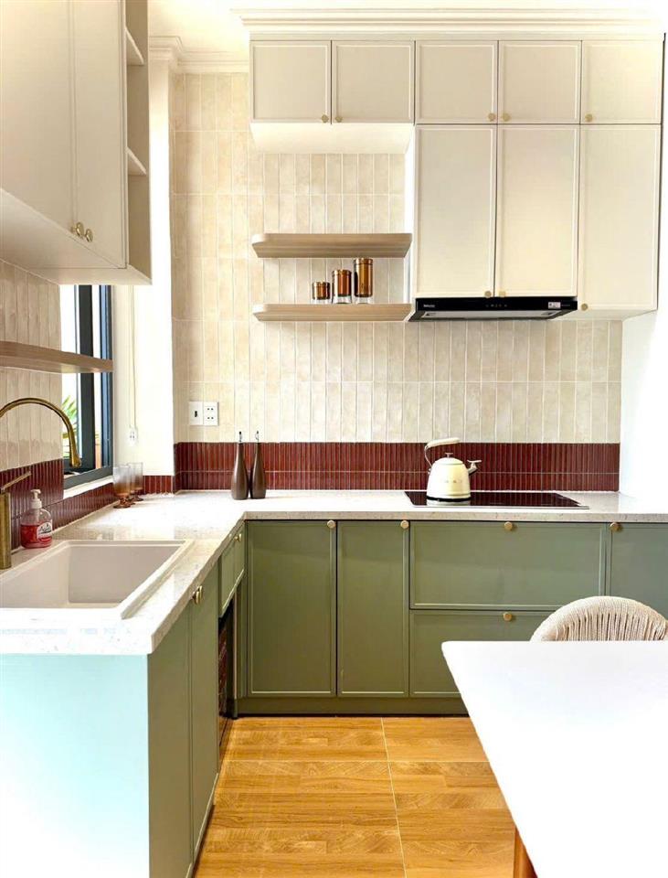 Bán siêu phẩm nhà 4 tầng, full nội thất xịn sò, như khách sạn 5 sao, có hồ bơi mini trong nhà 10,**