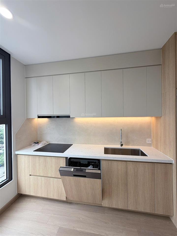 Cho thuê căn hộ 75m2, 12 triệu vnd tại the charm an hưng, 2pn, 2wc, hướng đông nam