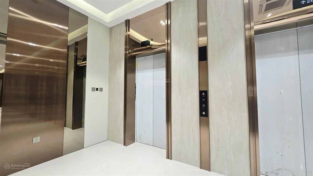 Bán căn hộ 1pn, 1wc 44m2 tại the fibonan ecopark, giá 2,4 tỷ