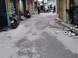 Cho thuê tầng 1 nhà riêng chính chủ. phù hợp làm văn phòng, bán thuốc, bán hàng online