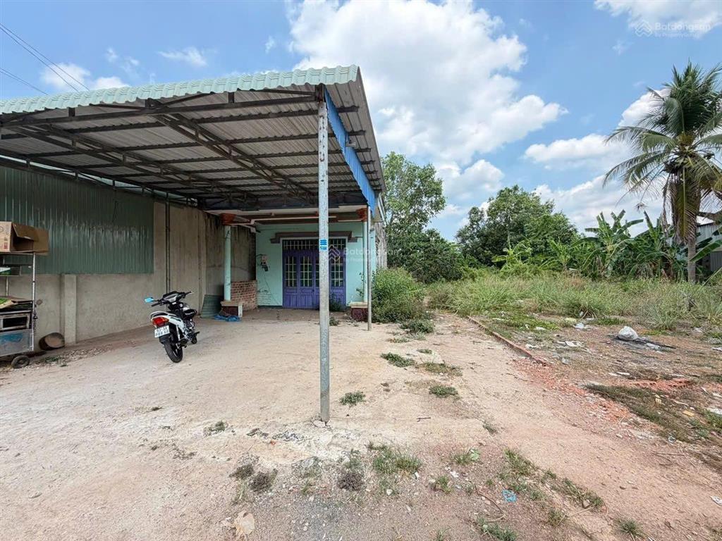 Bán 27m đất mặt tiền đt 757b chợ tân thành , bù đốp , bình phước