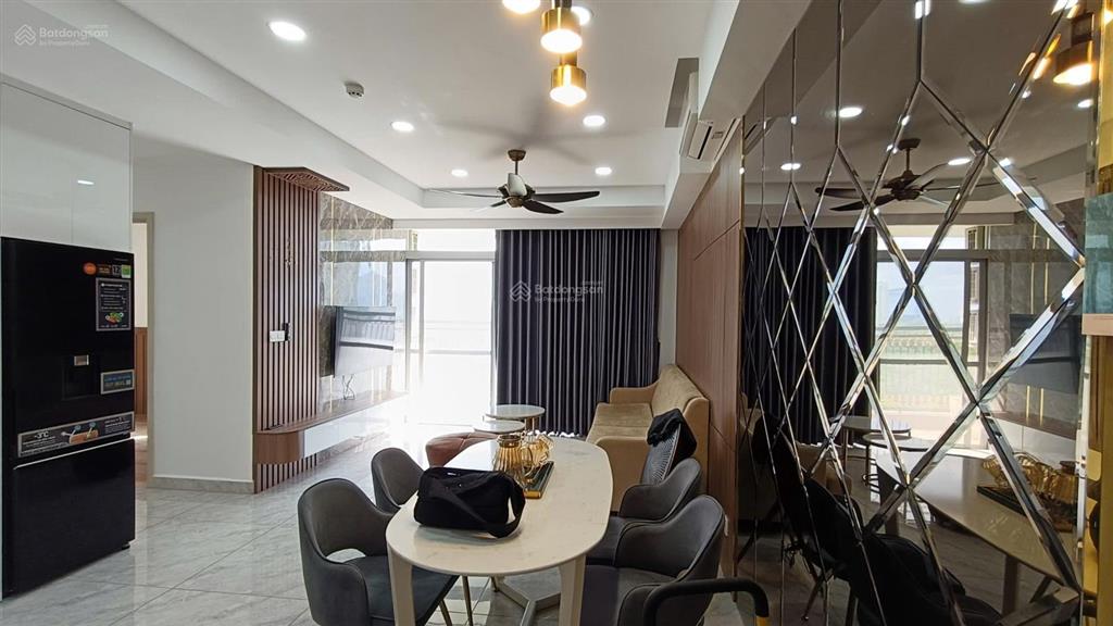 Bán gấp căn 2pn hàng hot giá 7,2 tỷ hiếm có   em sương trực tiếp chủ đầu tư
