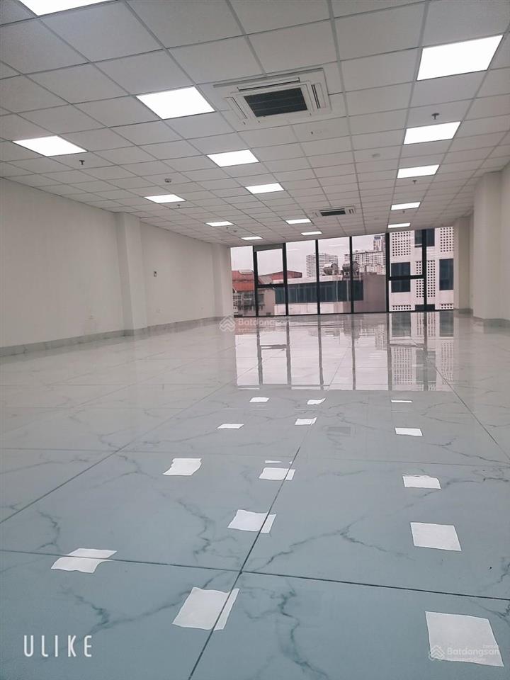 Chính chủ. cho thuê sàn văn phòng 150m² tại đường lạc long quân, tây hồ