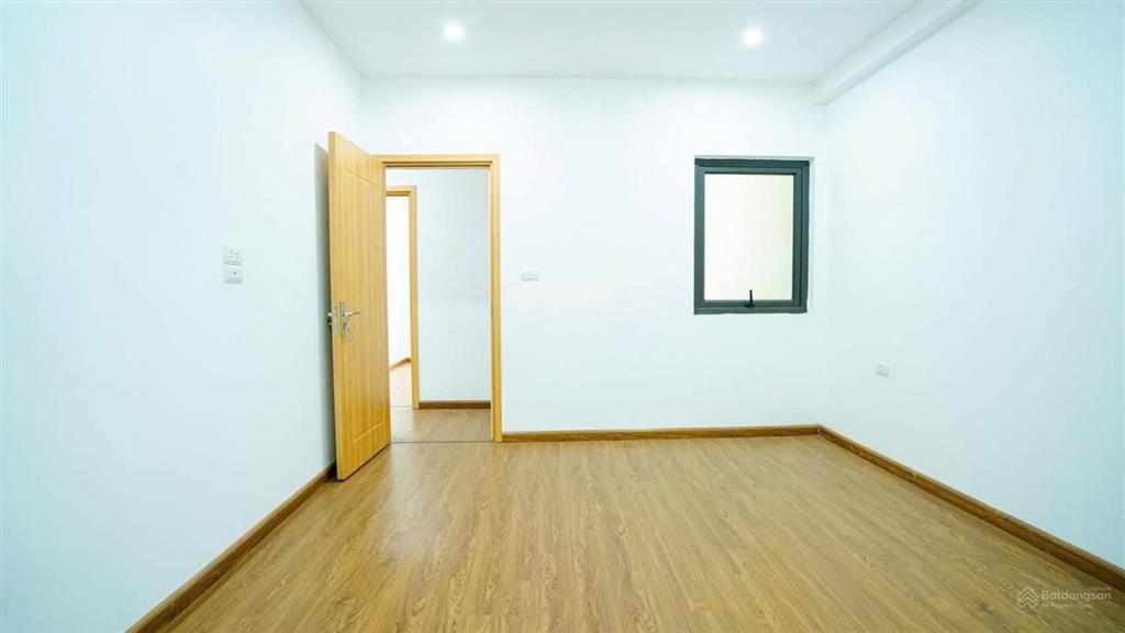 Chính chủ bán căn chung cư tại lotus star, 70m2, 2pn, 2wc, bắc giang, giá tốt