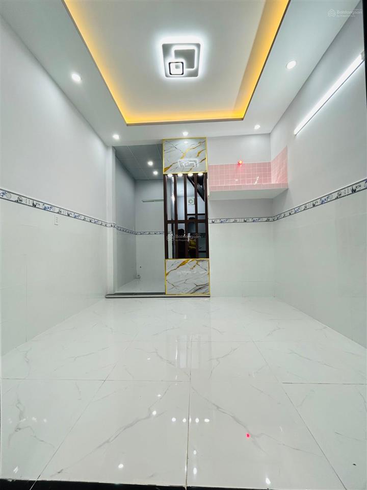 Bán nhà quận 6, 2 tầng, gần đường lý chiêu hoàng, 32m2, nhỉnh 3 tỷ