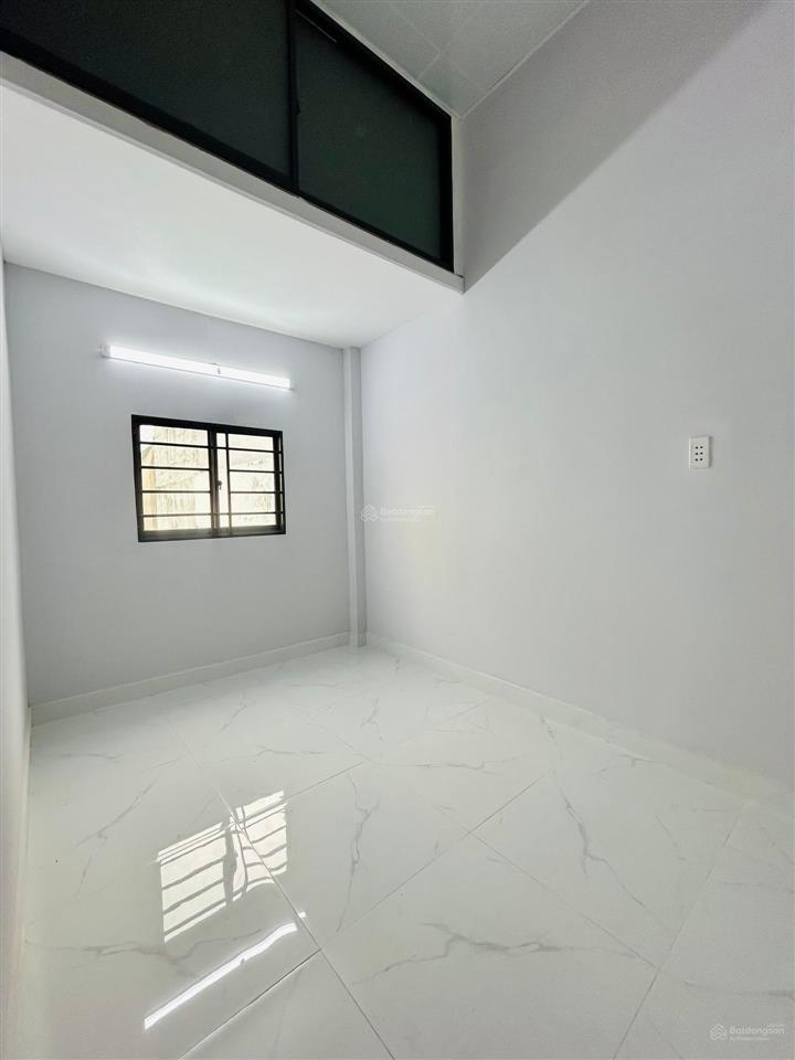 Bán nhà quận 6, 2 tầng, gần đường lý chiêu hoàng, 32m2, nhỉnh 3 tỷ