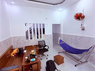 Bán nhà quận 6, 2 tầng, đường hậu giang, dt 42m2, hẻm trước nhà 3m, nhỉnh 4