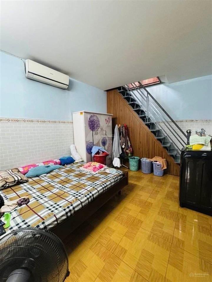 Bán nhà bình tân, 5.3 x 10, 2 tầng, hẻm xe tải, đường chiến lược, nhỉnh 5 tỷ nhỏ