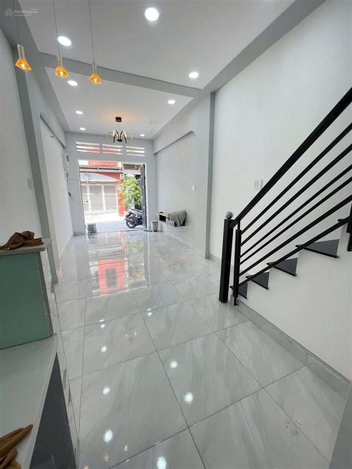 Bán nhà tân phú, 2 tầng, dt 26m2, đường thoại ngọc hầu, hẻm xe hơi, nhỉnh 3 tỷ 7