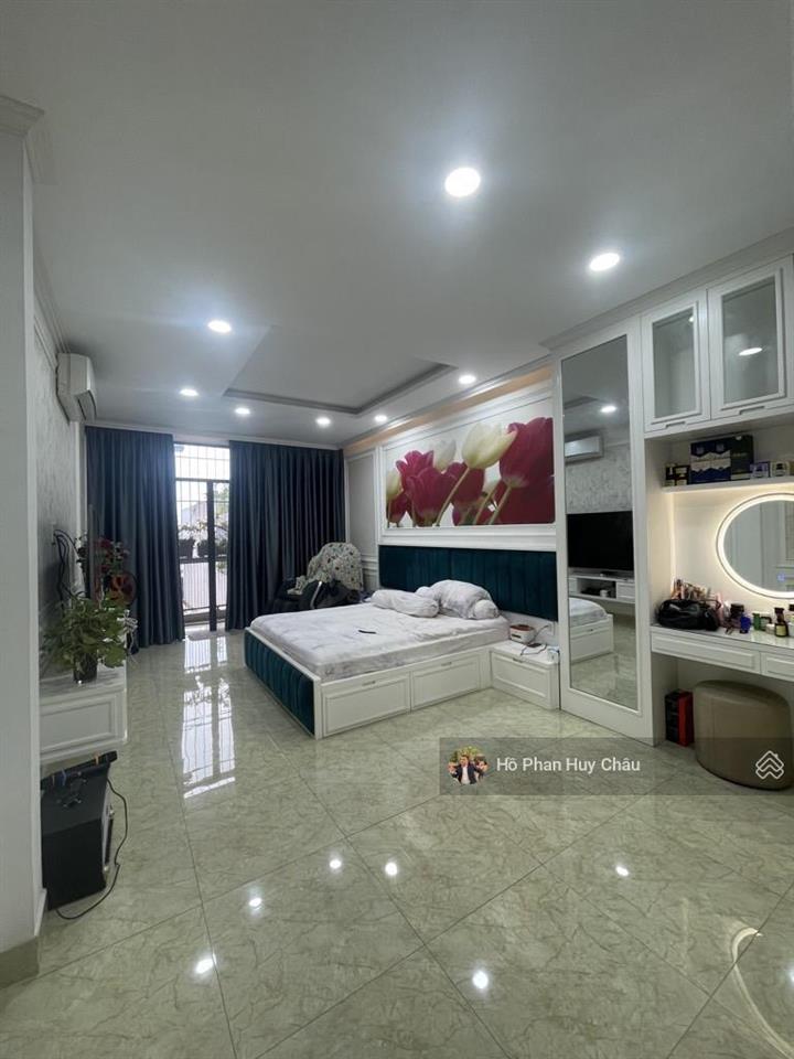 Khu vip kiều đàm trần xuân soạn, q7 5x16  13 tỷ 500