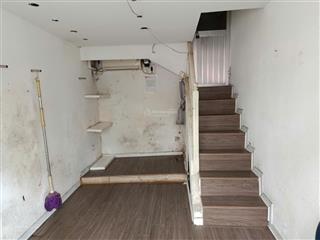 Cho thuê nhà mặt phố 135 kim mã, 6 triệu, 12m2, hàng hiếm tại ba đình, hà nội