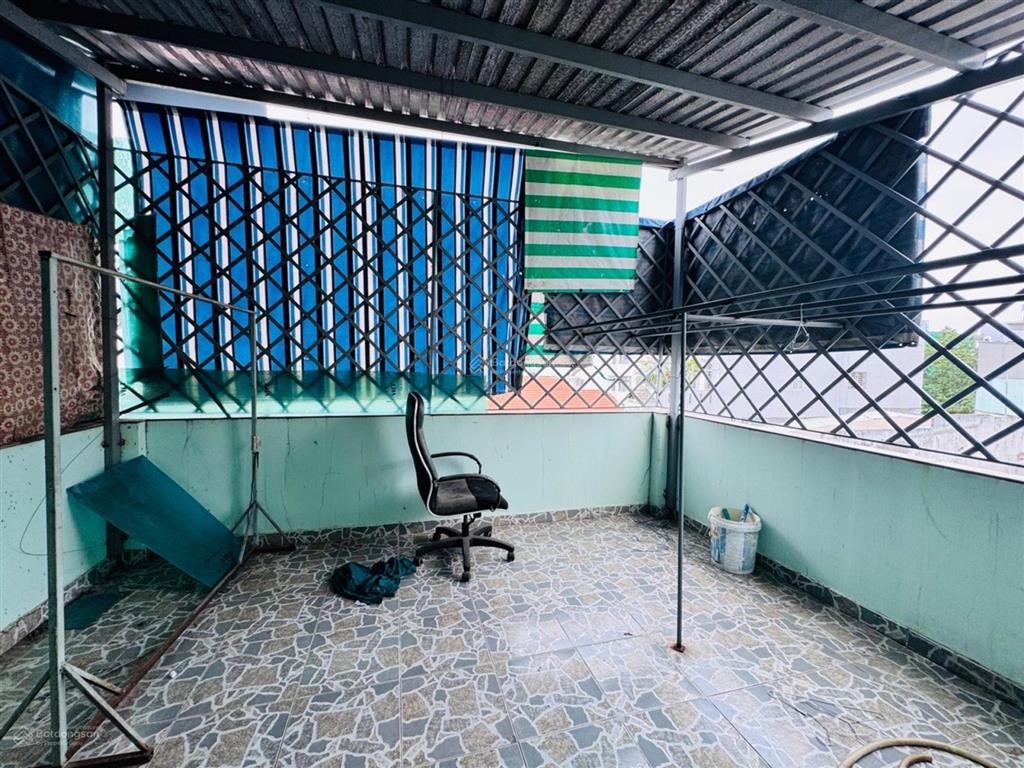 Nhà mới  hẻm hơn 4m  gần mặt tiền  nguyễn thượng hiền  p5  bình thạnh