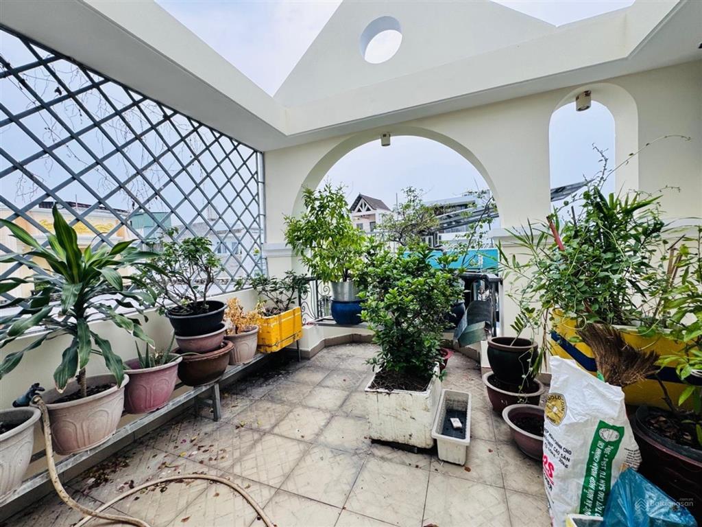 Nhà mới  hẻm hơn 4m  gần mặt tiền  nguyễn thượng hiền  p5  bình thạnh