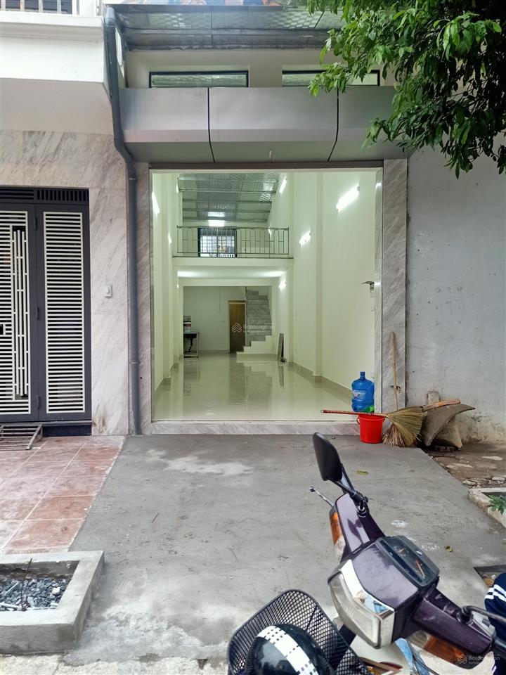 Chính chủ bán nhà đất sổ đỏ chính chủ  diện tích 44,8m² gõ 172 phú diễn