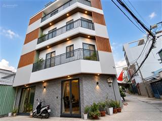 Chdv thang máy lô góc 2 mặt hẻm  mặt tiền ~ 10m  khu vực giữ tiền cực tốt q7 trần văn khánh