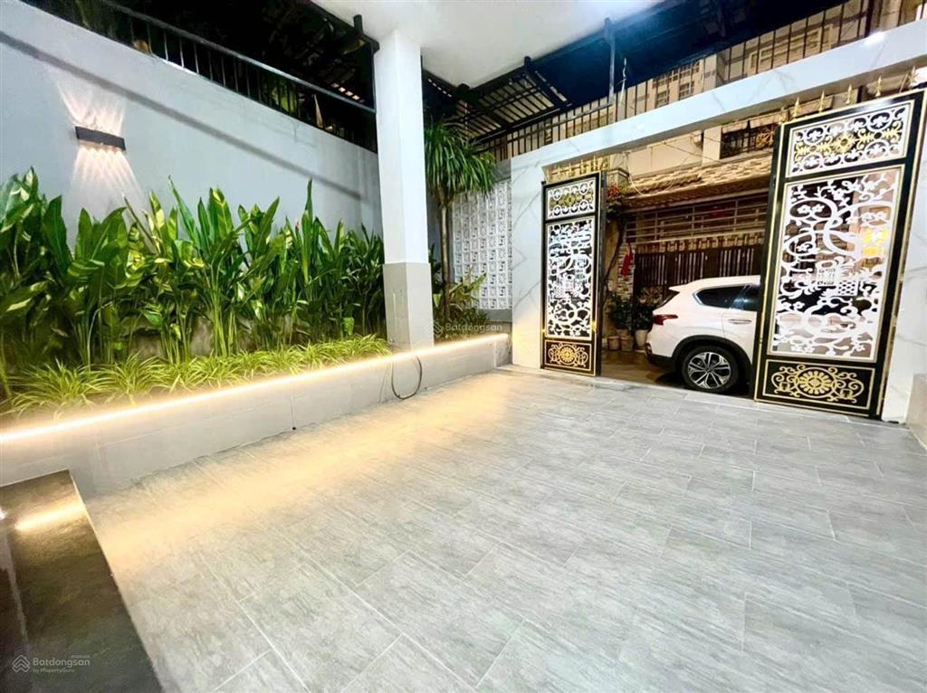 Đào tông nguyên hẻm xe tải quay đầu ngang khủng 7m tốt nhất khu vực