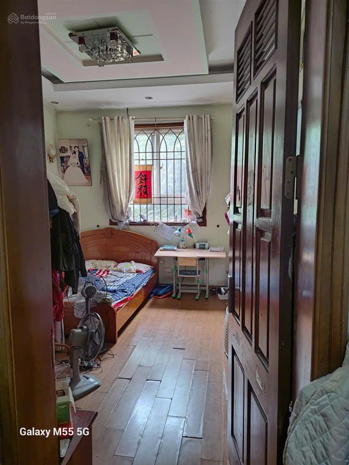 Chính chủ bán nhanh căn hộ 76 m2 2pn, căn góc, ct2 mễ trì thượng, từ liêm,  0912 005 ***