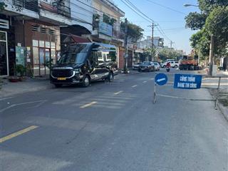 Bán nhà đường d35 kdc việt sing