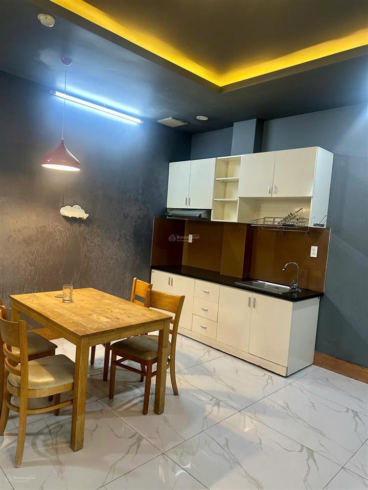 Cho thuê ch diện tích 5mx13m, có ban công rộng, huỳnh tấn phát, q7, full nội thất, giá 7 triệu