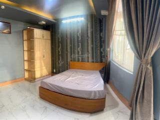 Cho thuê ch diện tích 5mx13m, có ban công rộng, huỳnh tấn phát, q7, full nội thất, giá 7 triệu