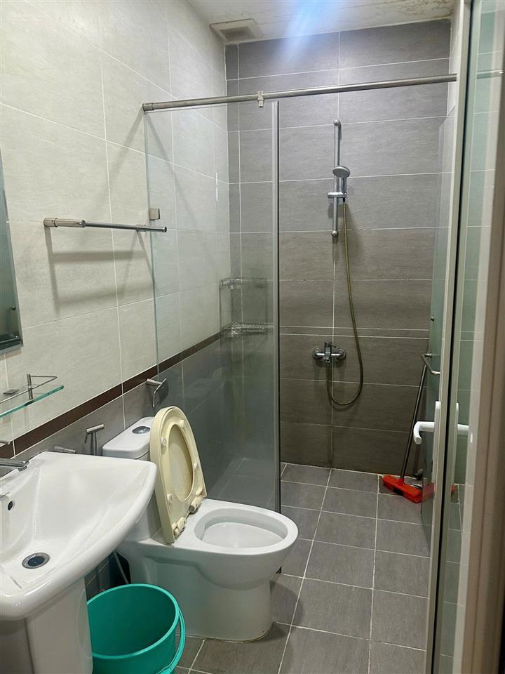 Cho thuê ch diện tích 5mx13m, có ban công, huỳnh tấn phát quận 7, full nội thất, giá 7 triệu