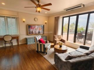 Chính chủ cho thuê penthouse sân vườn 350m2 ở ba đình