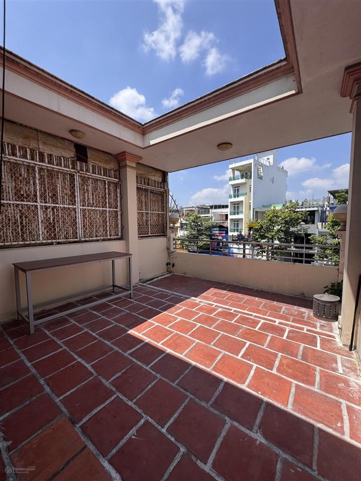 Bán nhà mặt tiền dương quang đông (khu hành chính q.8), dt 93m2, đường lớn 32m, 24 tỷ