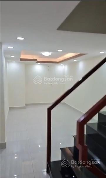 Cho thuê nhà nguyên mặt phố 204 đường phan đình phùng, 30 triệu, 51m2, 4pn, 4wc, mặt tiền 20m, hot